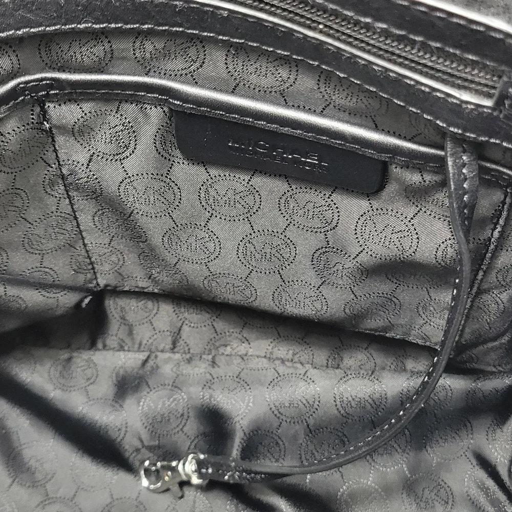 Michael Kors Black Tote Bag - Picture 11 of 16